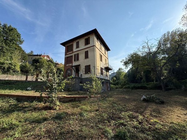 casa indipendente in vendita a Millesimo
