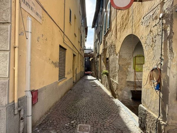 locale di sgombero in vendita a Millesimo