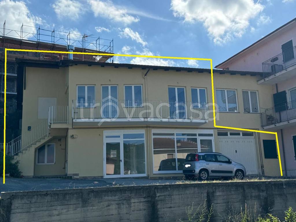 casa indipendente in vendita a Millesimo