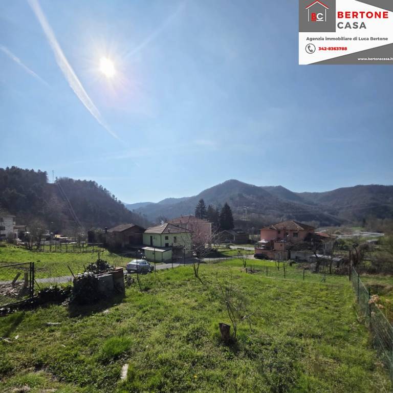 casa semindipendente in vendita a Millesimo in zona Acquafredda