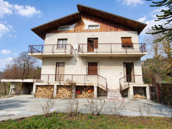 casa indipendente in vendita a Millesimo