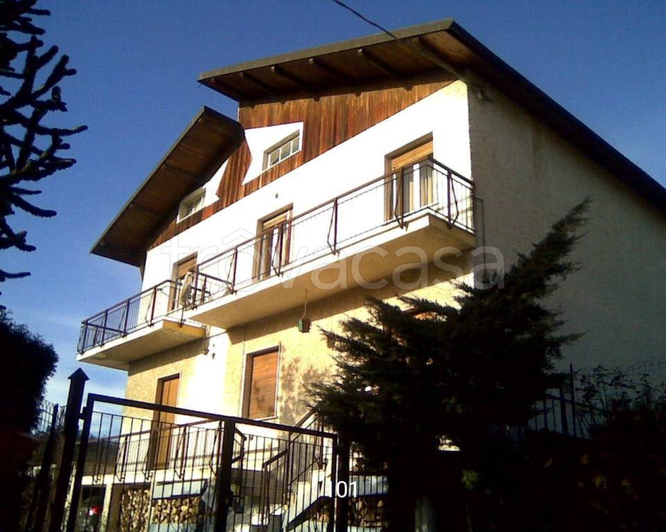 casa indipendente in vendita a Millesimo