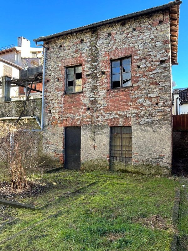 appartamento in vendita a Millesimo in zona Braia