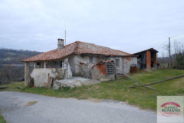 casa indipendente in vendita a Millesimo