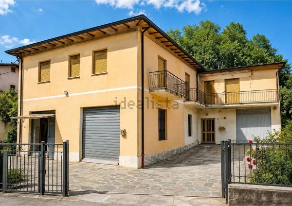 casa indipendente in vendita a Millesimo in zona Braia