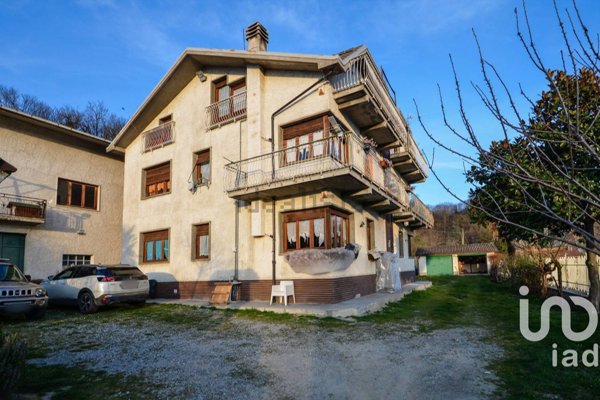 casa indipendente in vendita a Millesimo in zona Braia