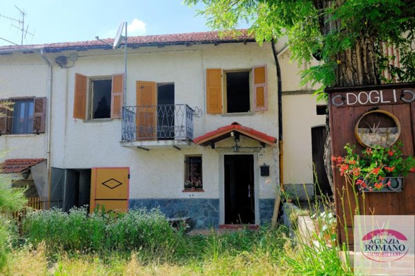 casa indipendente in vendita a Mioglia in zona Dogli