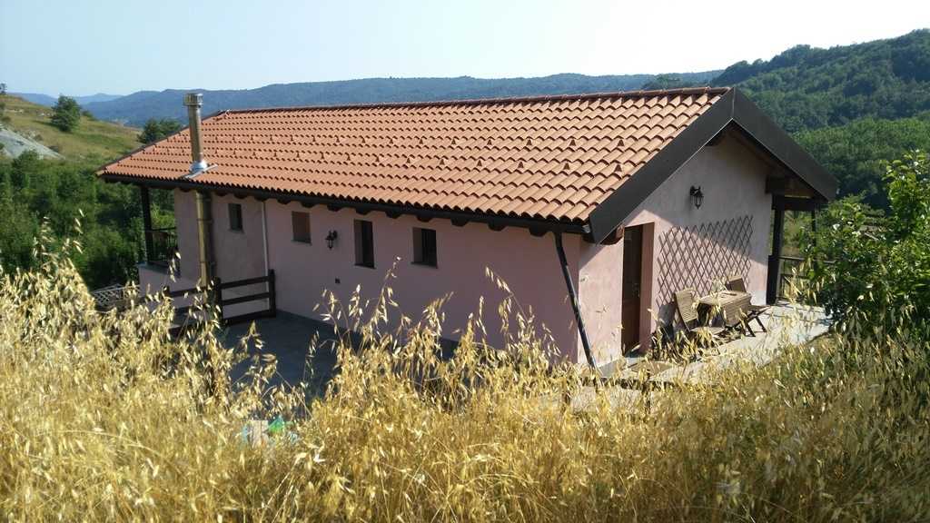 casa indipendente in vendita a Mioglia