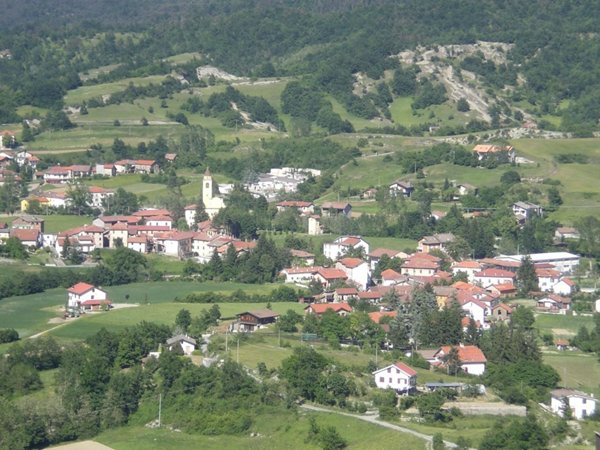 terreno edificabile in vendita a Mioglia
