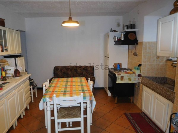 casa semindipendente in vendita a Mioglia