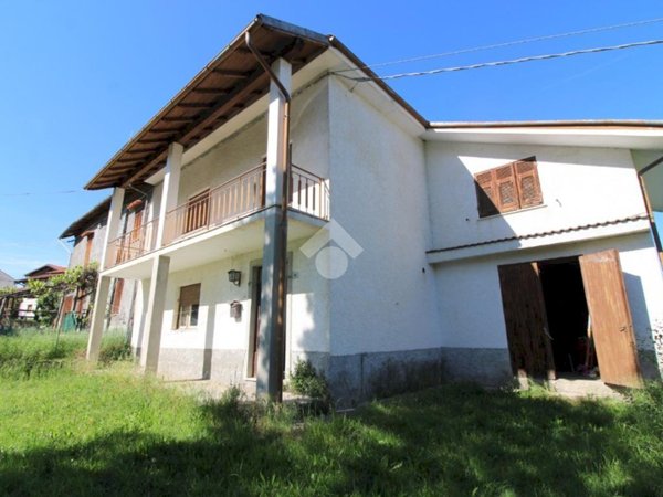 casa semindipendente in vendita a Mioglia in zona Dogli
