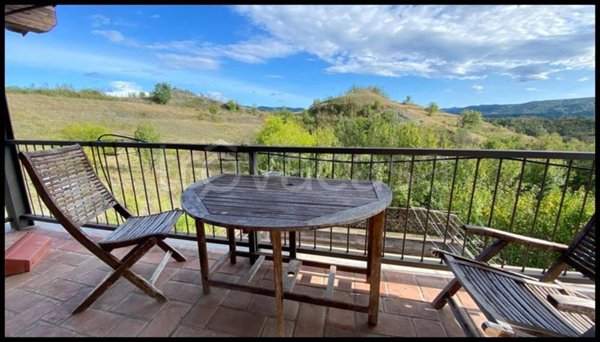 casa indipendente in vendita a Mioglia