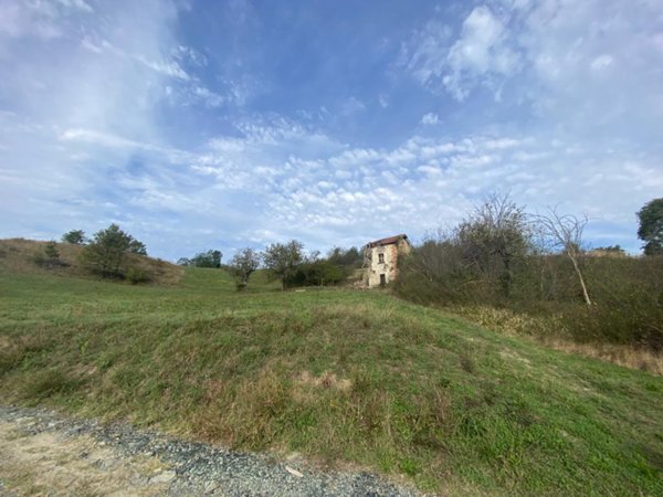 casale in vendita a Mioglia