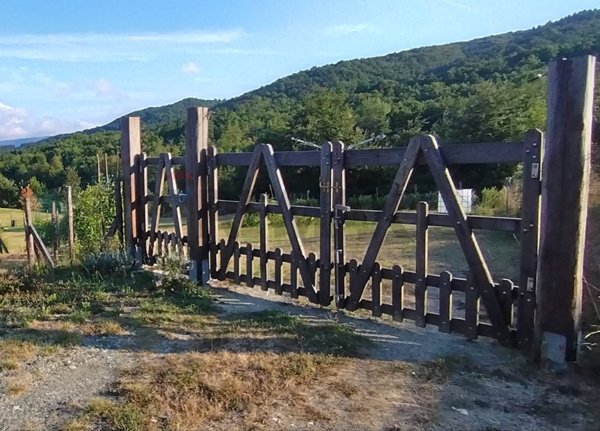 terreno edificabile in vendita a Mioglia