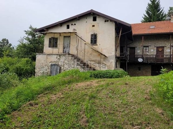 appartamento in vendita a Mioglia