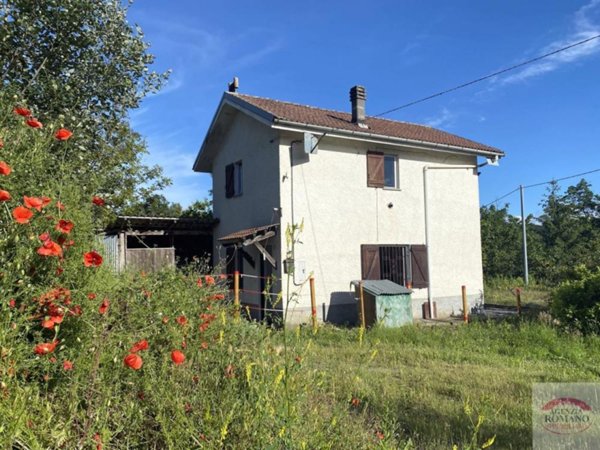 casa indipendente in vendita a Mioglia