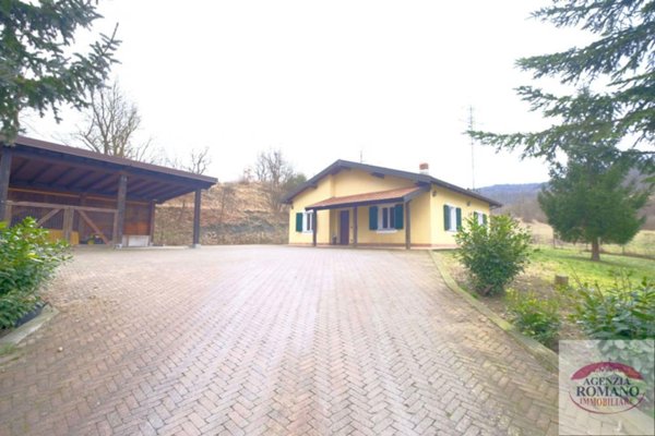 casa indipendente in vendita a Mioglia
