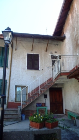 casa indipendente in vendita a Mioglia in zona Schegli