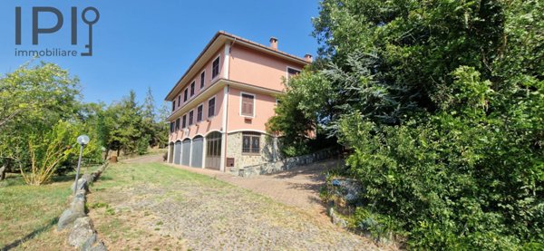 casa indipendente in vendita a Mioglia in zona Dogli