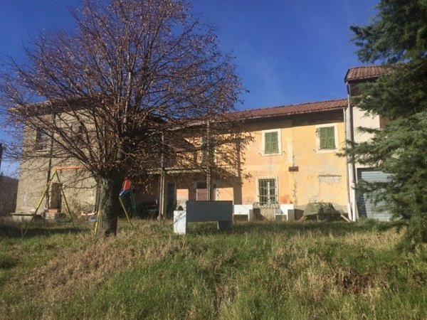 appartamento in vendita a Mioglia