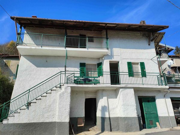 casa indipendente in vendita a Murialdo in zona Piano