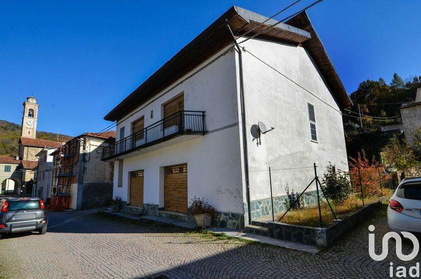 casa indipendente in vendita a Murialdo in zona Valle
