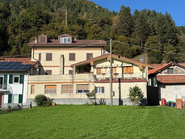 casa indipendente in vendita a Murialdo in zona Piano