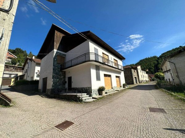 casa indipendente in vendita a Murialdo in zona Piano