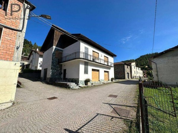 casa indipendente in vendita a Murialdo in zona Piano