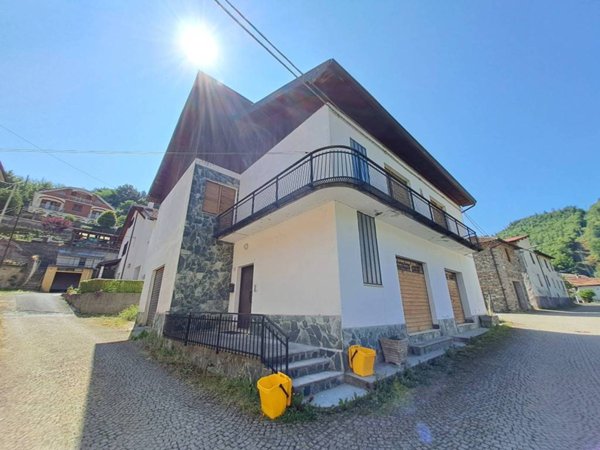 casa indipendente in vendita a Murialdo in zona Piano