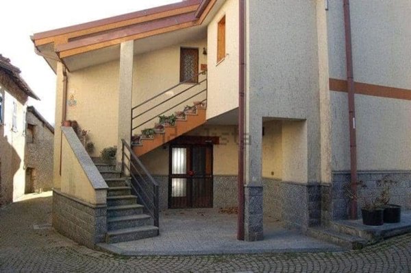 appartamento in vendita a Murialdo in zona Piano