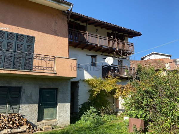 casa indipendente in vendita a Murialdo in zona Piano