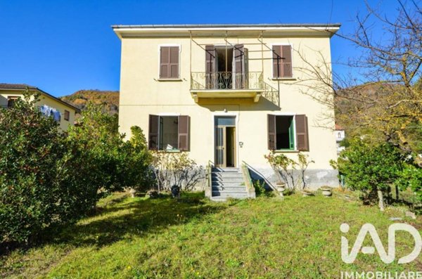 casa indipendente in vendita a Murialdo in zona Piano