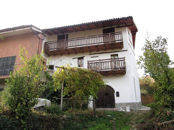appartamento in vendita a Murialdo in zona Piano