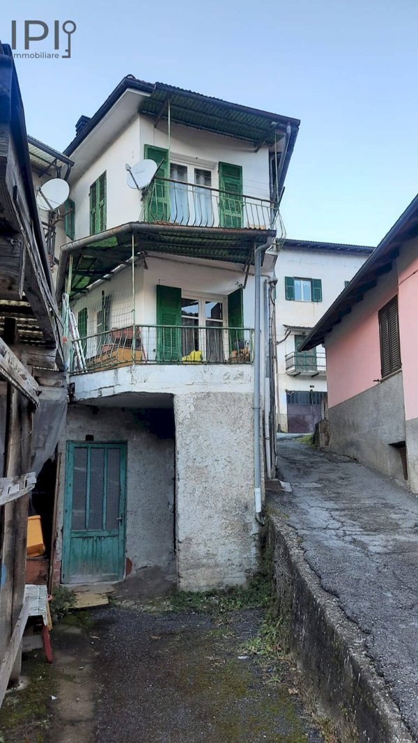appartamento in vendita a Murialdo in zona Piano