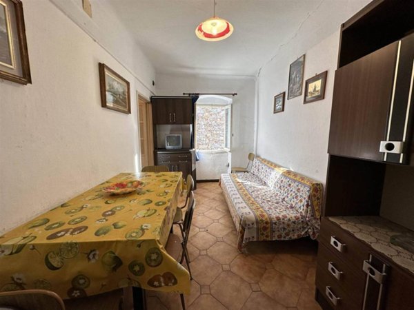appartamento in vendita a Noli