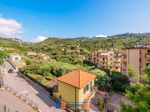 appartamento in vendita a Noli