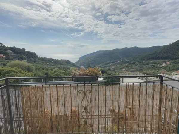 appartamento in vendita a Noli in zona Voze