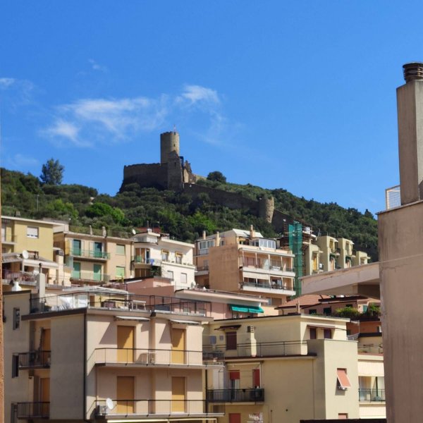 appartamento in vendita a Noli