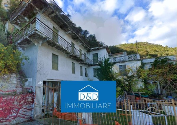 casa indipendente in vendita a Noli