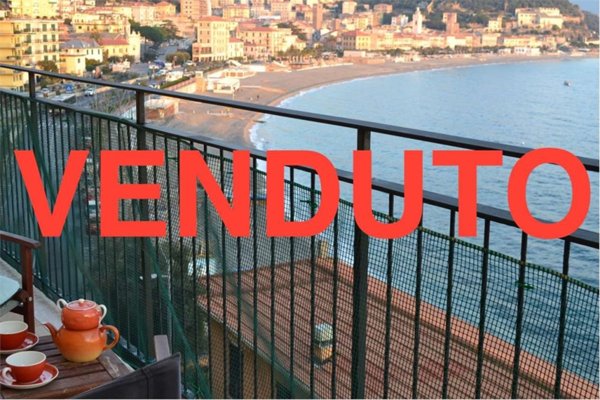 appartamento in vendita a Noli