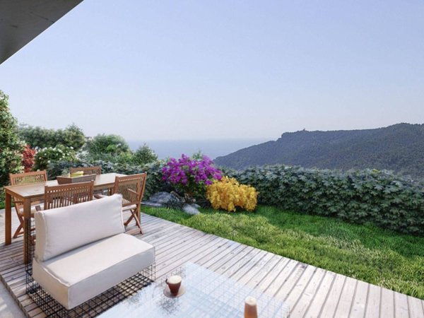 casa indipendente in vendita a Noli