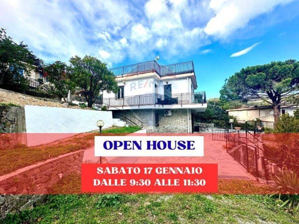 casa indipendente in vendita a Noli