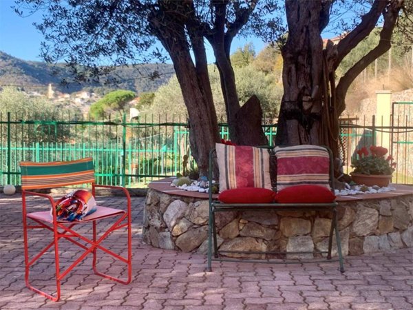 casa indipendente in vendita a Noli in zona Voze