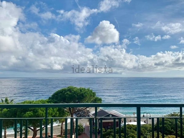 appartamento in vendita a Noli