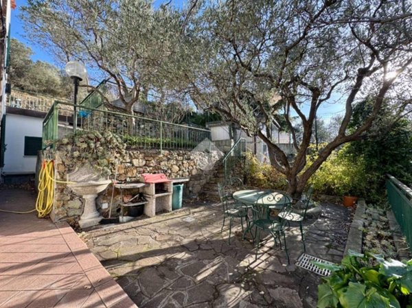 casa indipendente in vendita a Noli in zona Voze