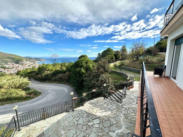 appartamento in vendita a Noli