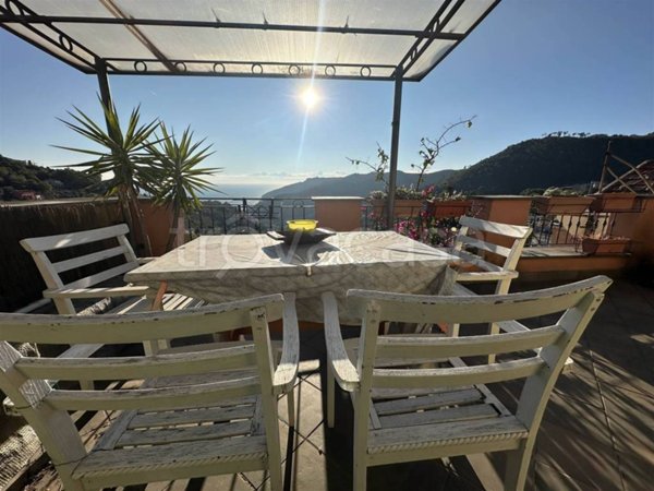 appartamento in vendita a Noli in zona Voze