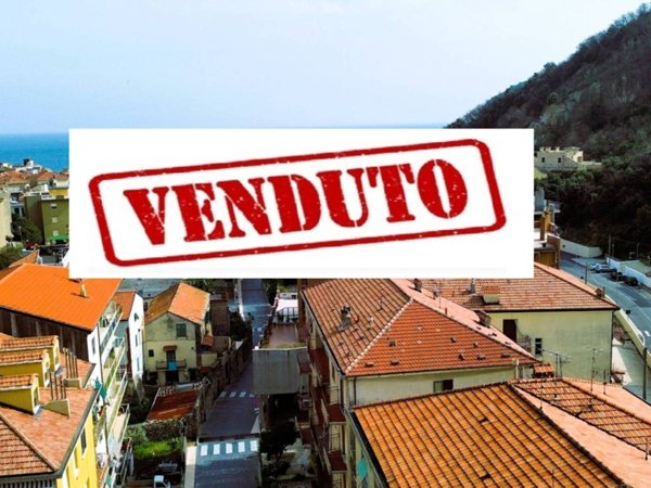 appartamento in vendita a Noli