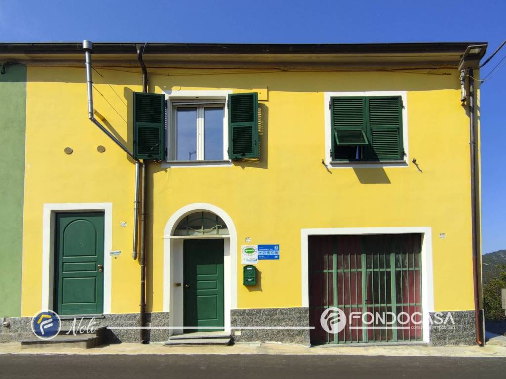 casa indipendente in vendita a Noli in zona Tosse
